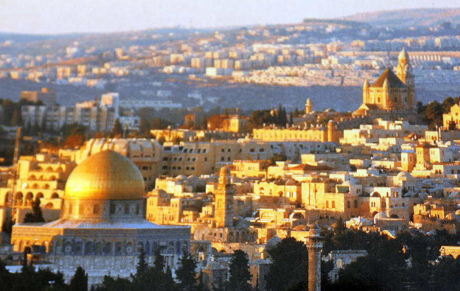 jerusalem-city-of-gold-munir-alawi